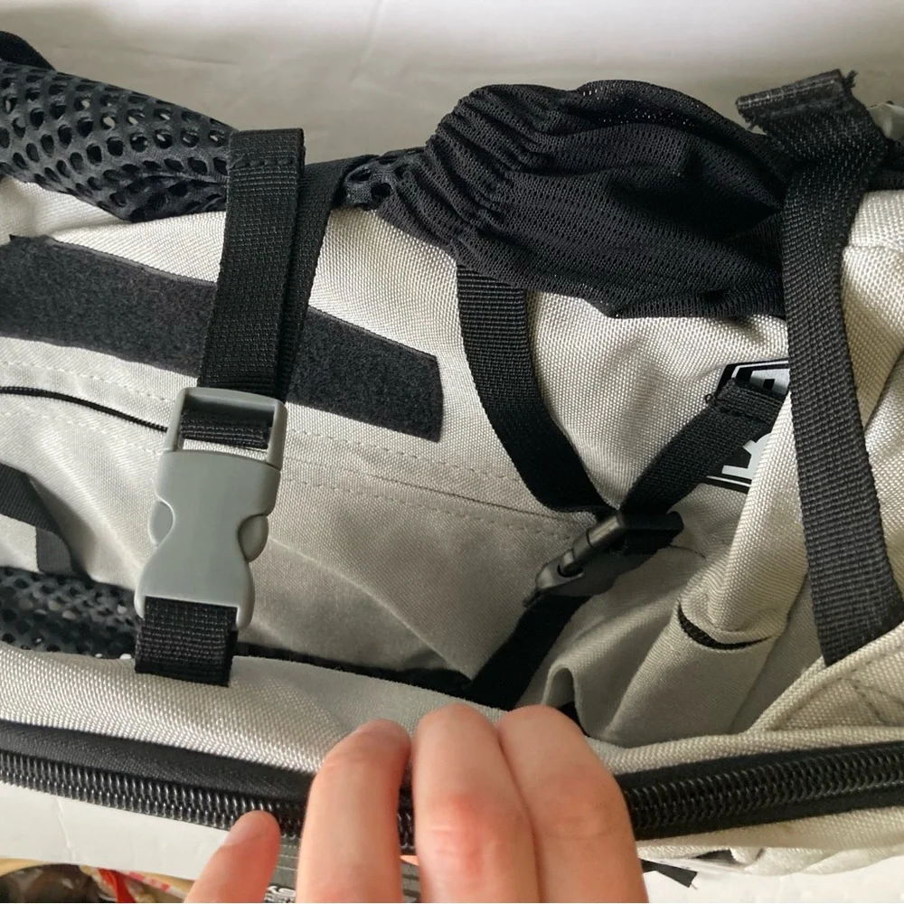 NWT K9 Sport Sack Plus 2 Dog Carrier Backpack Size Medium Gray Up To 40 Lbs